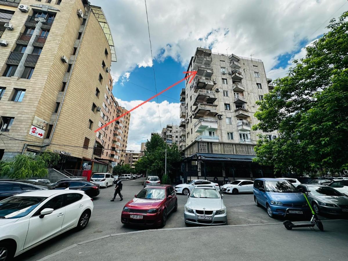 Suite Apartment On Pushkin Street Ereván Exterior foto
